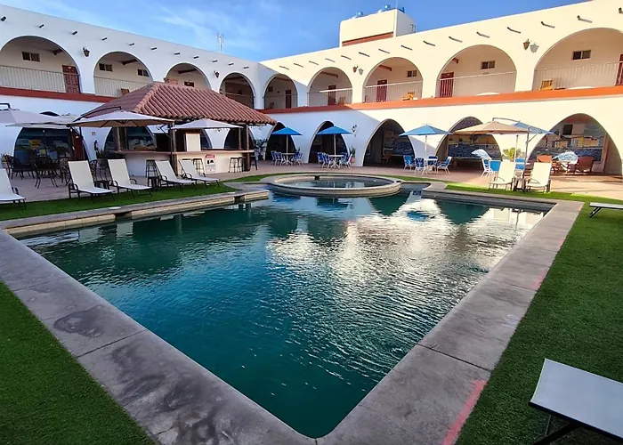 Hotel Hacienda Bugambilias La Paz&Centro de Convenciones