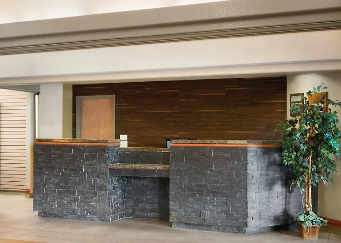 Prairie Crest Calgary Airport