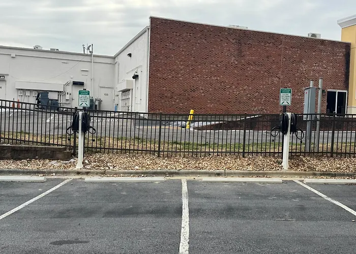 Fairfield Inn & Suites By Marriott Raleigh Capital Blvd./I-540