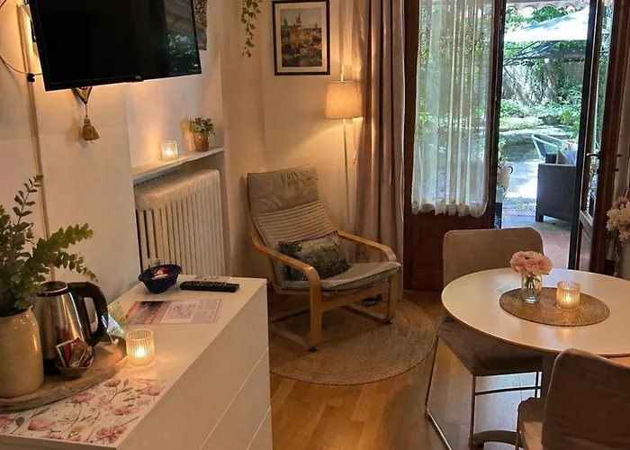 La Petite Maison