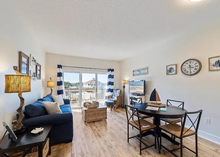 Inn At Camachee Harbor By Coolvacay