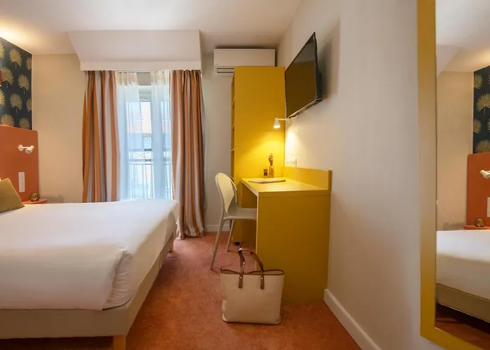 Hotel Du Midi