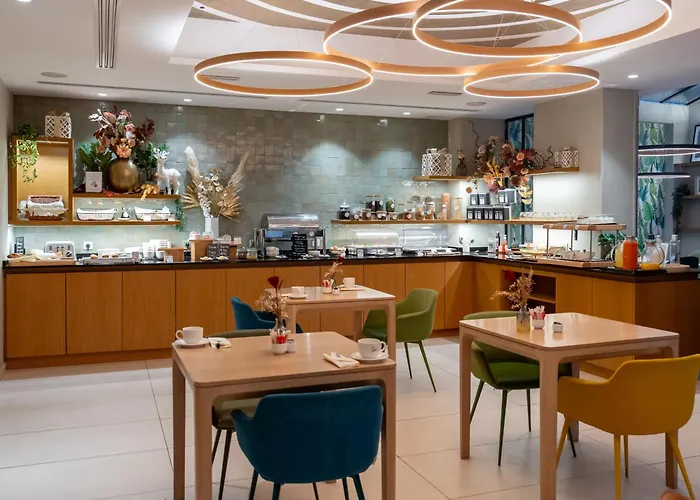 Hotel Le Six