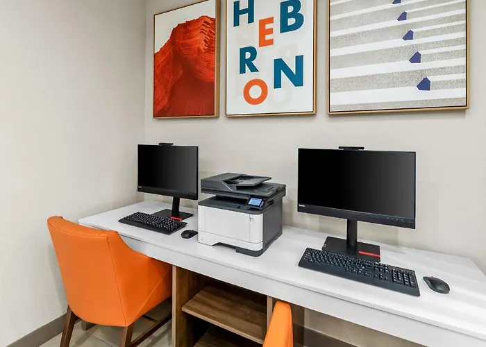 Holiday Inn Express & Suites Hebron - Cincinnati Airport By Ihg