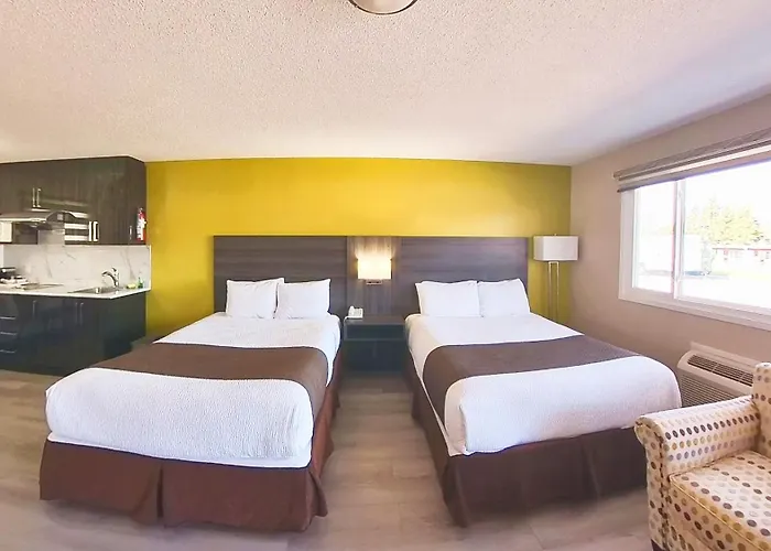 Maple Leaf Inn & Suites Kincardine