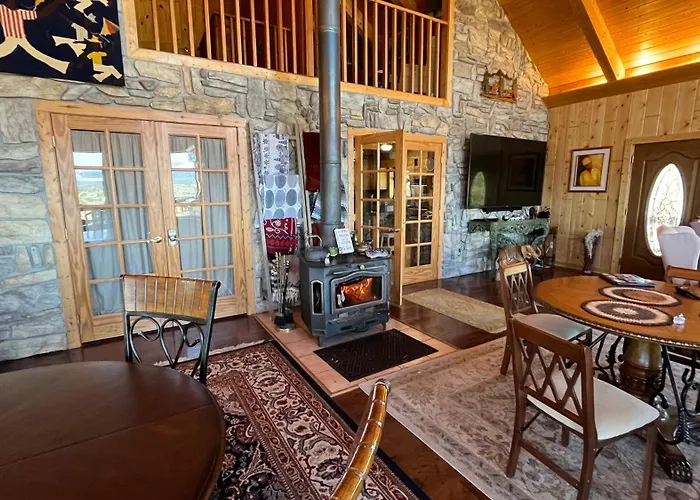 Elkwood Manor Bed & Breakfast