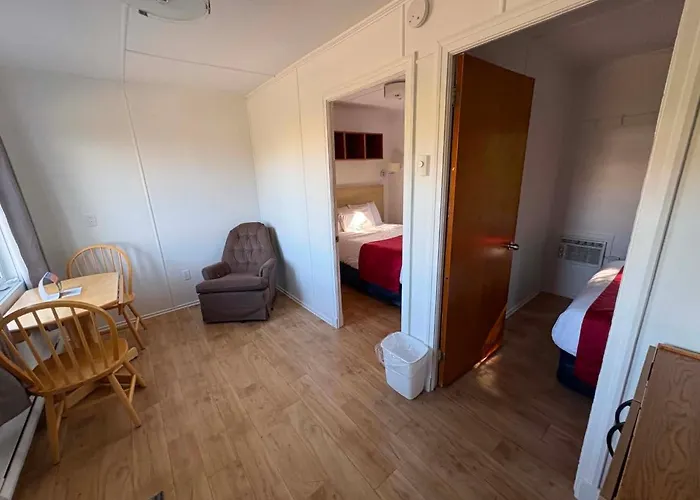 Motel Au Fleuve D'Argent