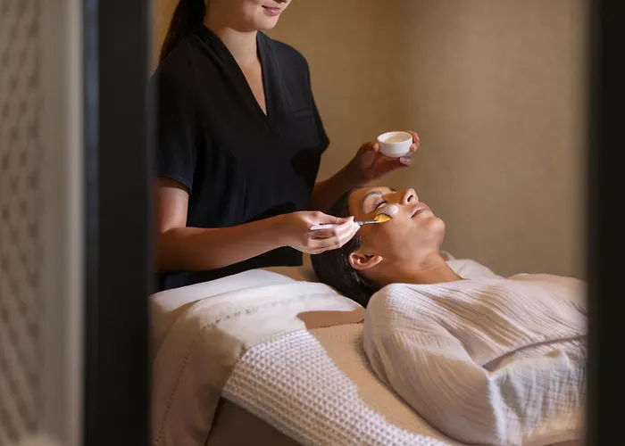 Fairmont Orchid Gold Experience