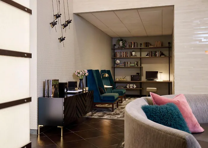 Archer Hotel Falls Church
