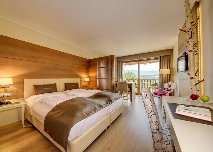 Art & Design Hotel Napura
