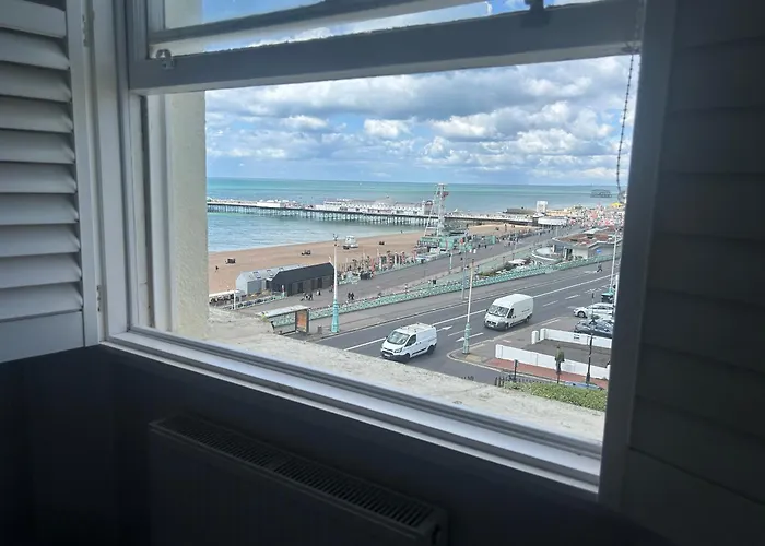 A Room With A View - Free Parking