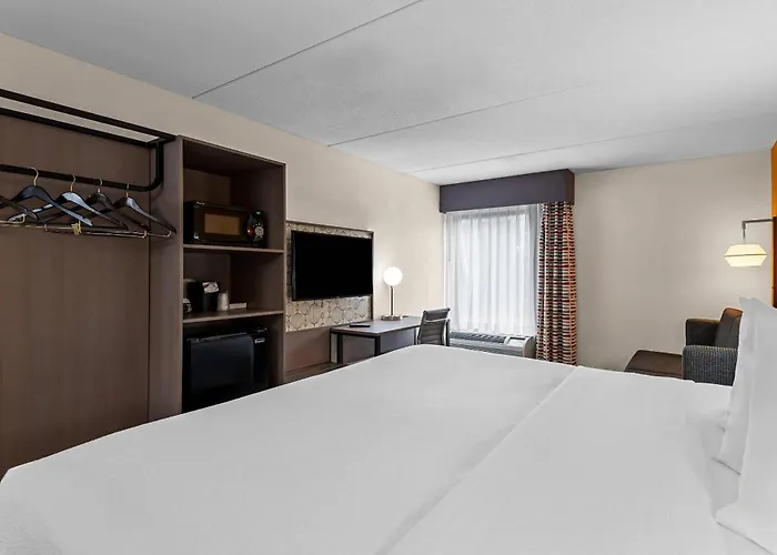 Hotel Concord Syracuse, An Ascend Collection Hotel East Syracuse