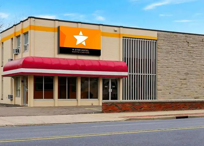M Star North Canton - Hall Of Fame