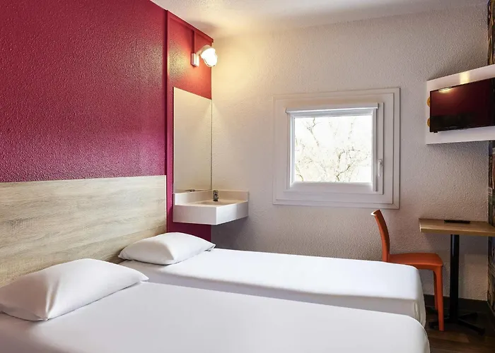 hotelF1 Amiens Est 12 rue des indes n0ires 80440 glisy