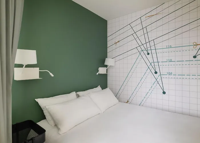 Ibis Styles Asnieres Centre