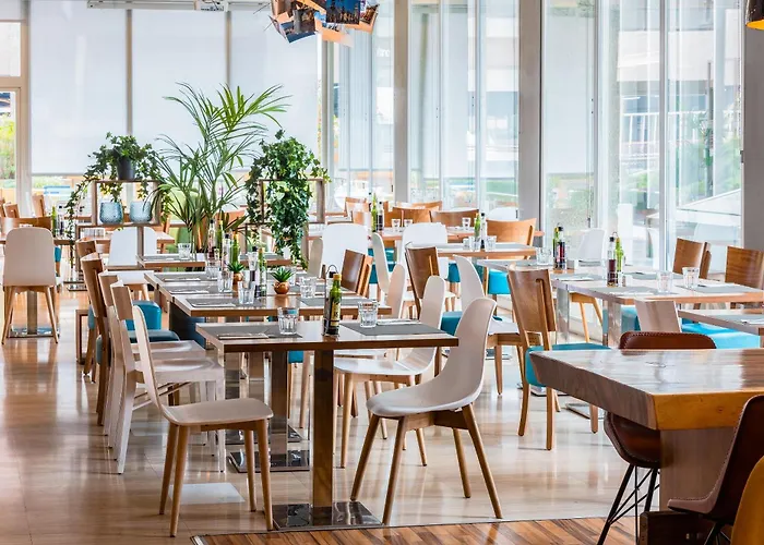 Hotel Madrid Chamartín, Affiliated by Meliá