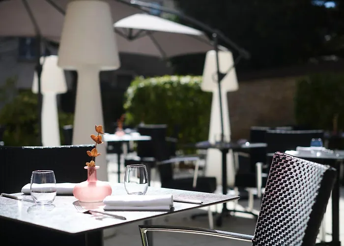 Maison Philippe Le Bon, Les Collectionneurs