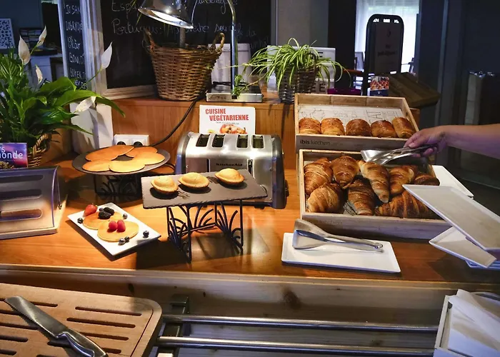 Hotel Ibis Nemours