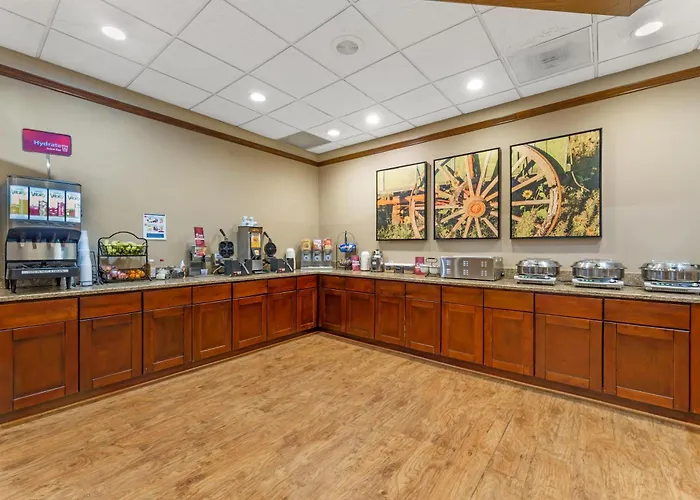Best Western Plus Wooster Hotel & Conference Center