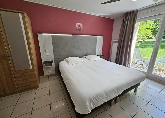 Grands Chênes Du Parc