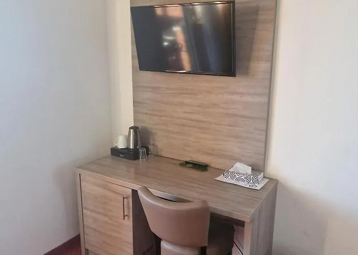 Hotel Lorien