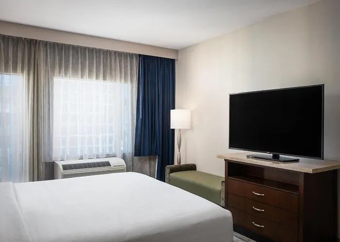 Hilton Garden Inn Seattle Downtown