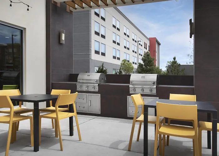 Home2 Suites By Hilton International Airport