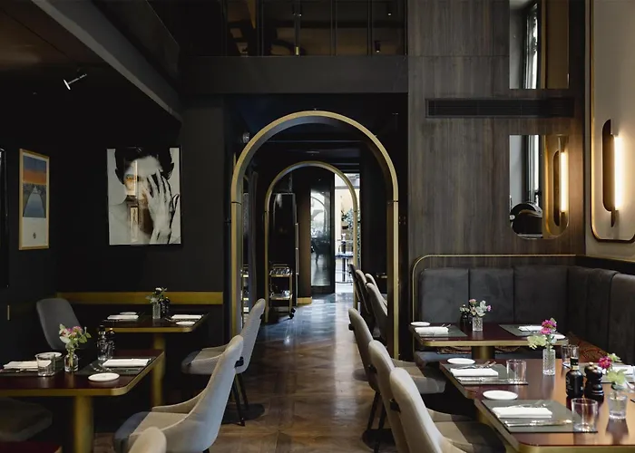 Radisson Collection Hotel, Palazzo Touring Club Milan