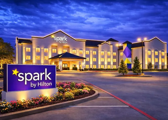 Comfort Suites Near Sugarland