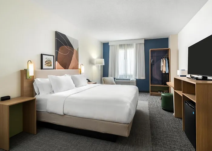 Comfort Suites Stafford Near Sugarland