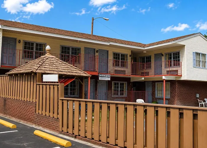 Captain John Smith Inn