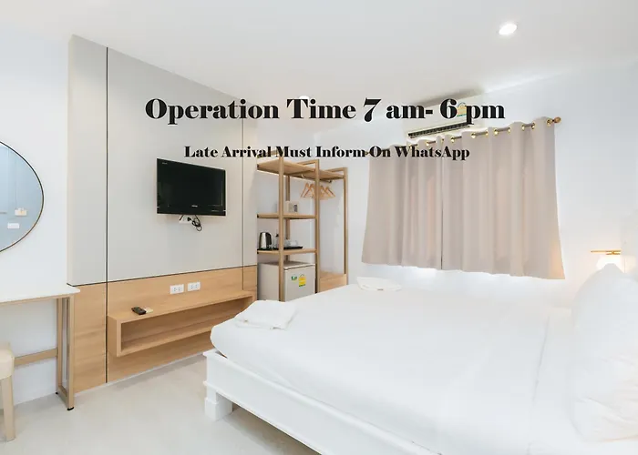 Baan Sutra Guesthouse Phuket