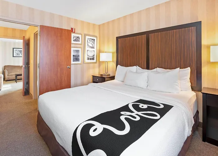 La Quinta By Wyndham Towne Square
