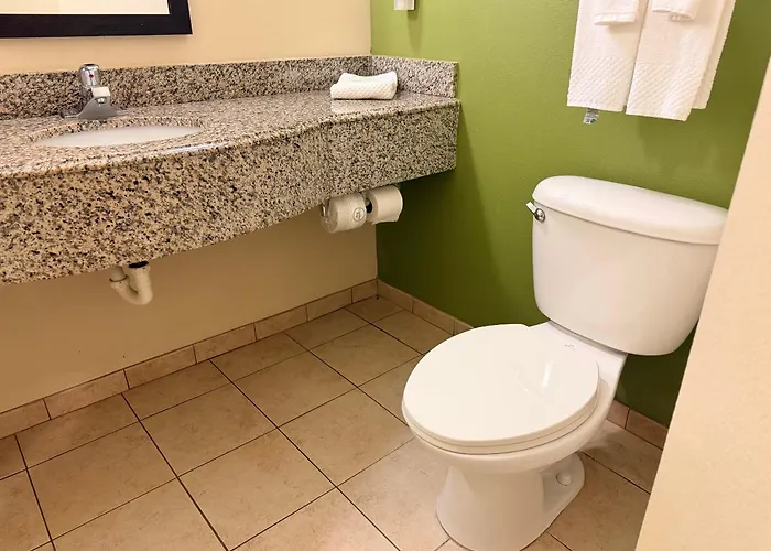 Sleep Inn & Suites West