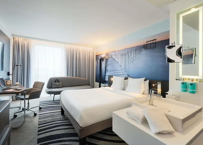 Novotel Paris Coeur D'Orly Airport