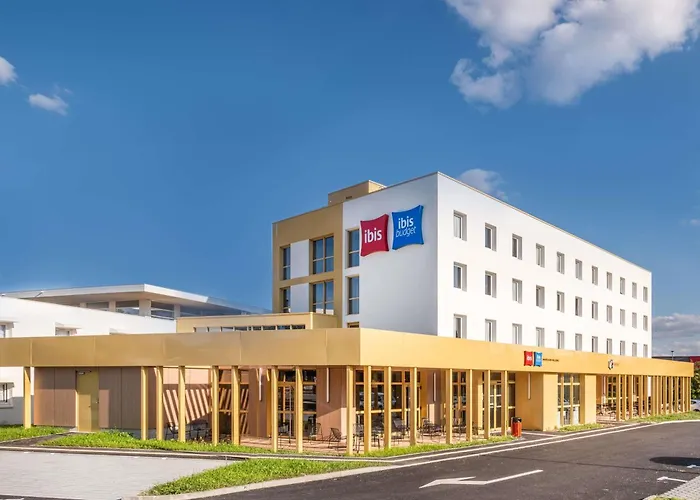 ibis Nantes Treillières