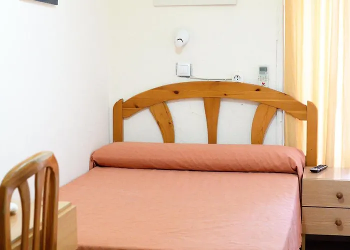 Hostal Fuentesol