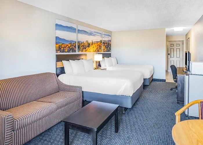 Days Inn By Wyndham Waynesville Nc