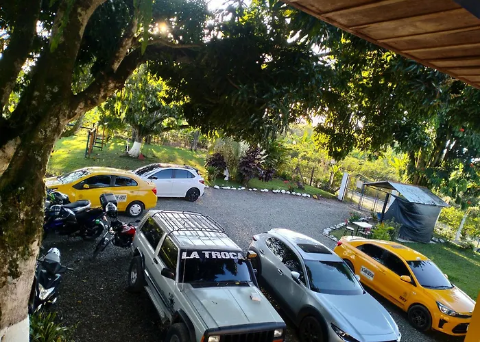 Finca La Colmena De Don Juaco