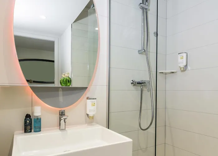 Aparthotel Adagio access Palaiseau Saclay