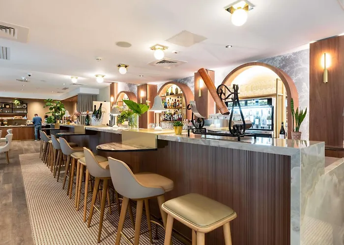 Mercure Paris Ouest Saint Germain
