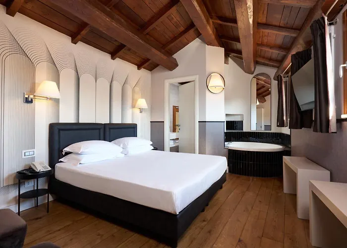 Hotel Navona Palace Collection