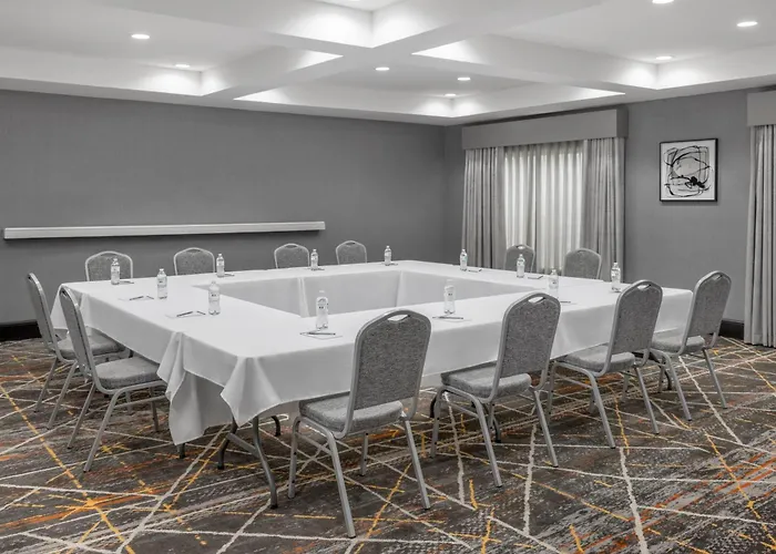 Hampton Inn Olathe