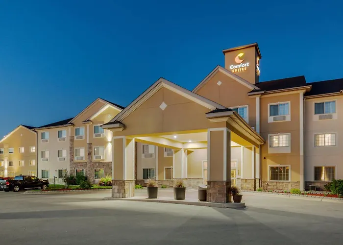 Comfort Suites Johnson Creek Conference Center