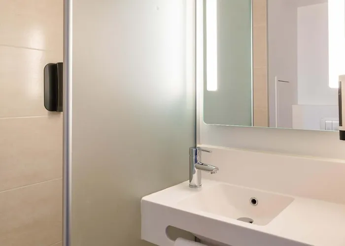 B&B HOTEL Lyon Eurexpo Chassieu
