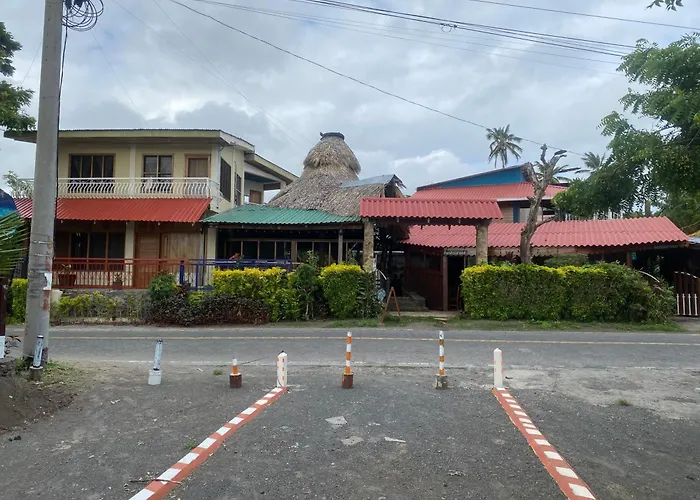 Hotel Restaurante Los Cocos