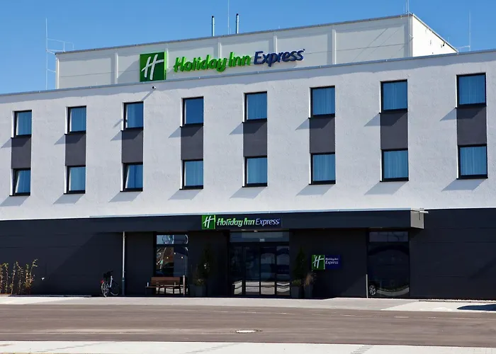 Holiday Inn Express - Ringsheim By Ihg