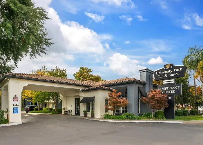 University Park Inn & Suites, An Ascend Collection