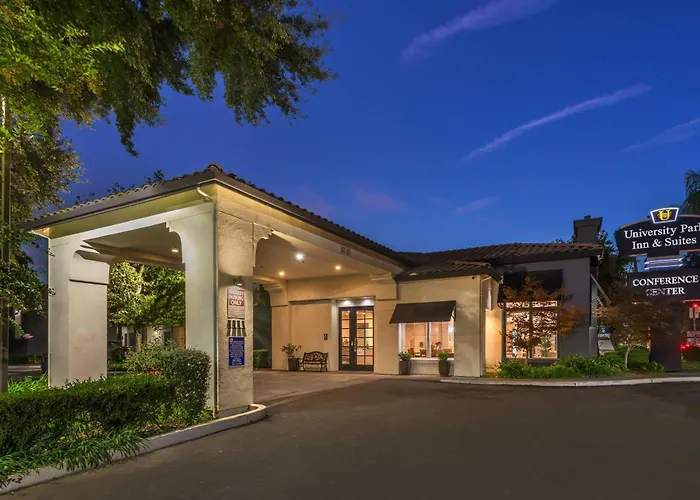 University Park Inn & Suites, An Ascend Collection