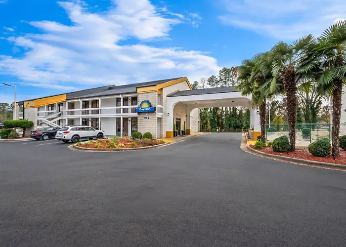 Days Inn By Wyndham Raleigh Midtown